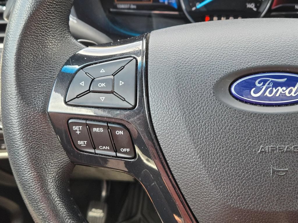Used 2017 Ford Explorer XLT w/ Equipment Group 202A FWD image 22