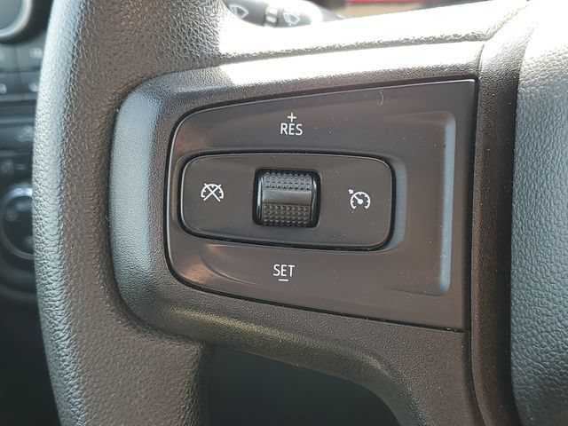 Used 2019 Chevrolet Silverado 1500 Custom w/ Custom Value Package AWD/4WD image 10