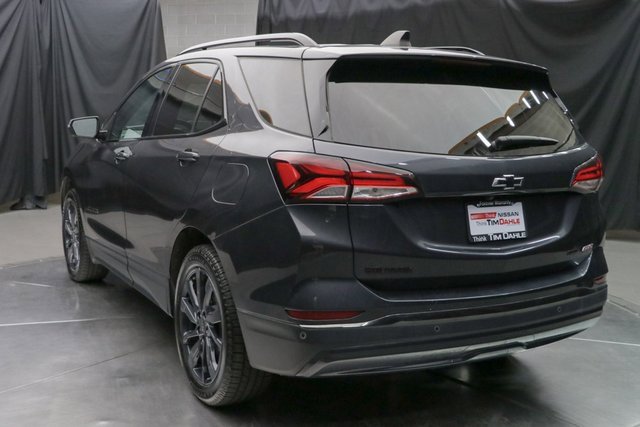 Used 2023 Chevrolet Equinox RS w/ RS Leather Package image 10