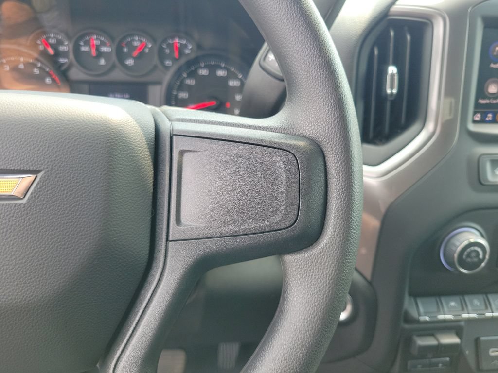Used 2025 Chevrolet Silverado 1500 Custom w/ Turbomax Blackout Package AWD/4WD image 25