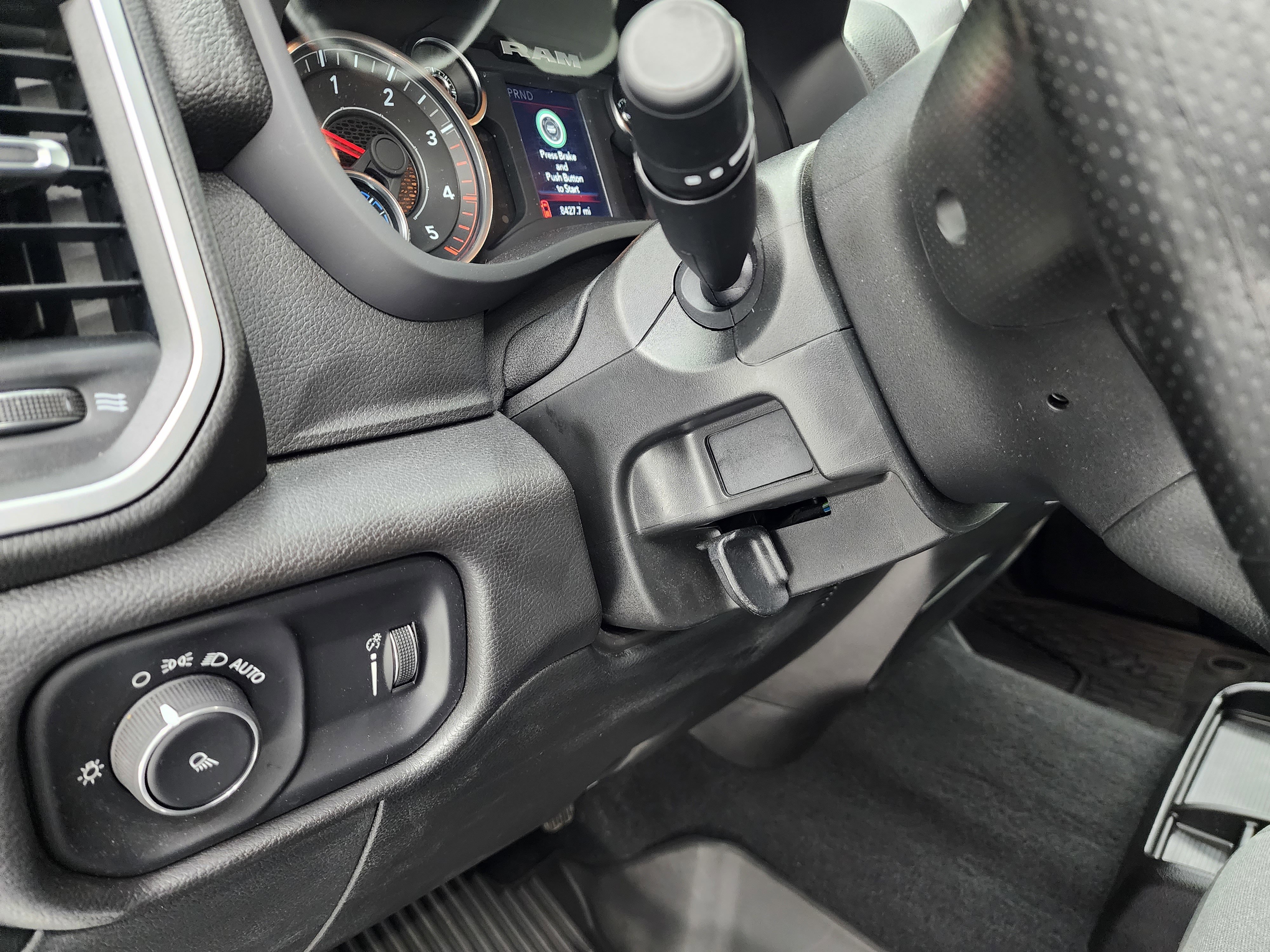 Used 2023 RAM 2500 Big Horn w/ Snow Chief Group image 40