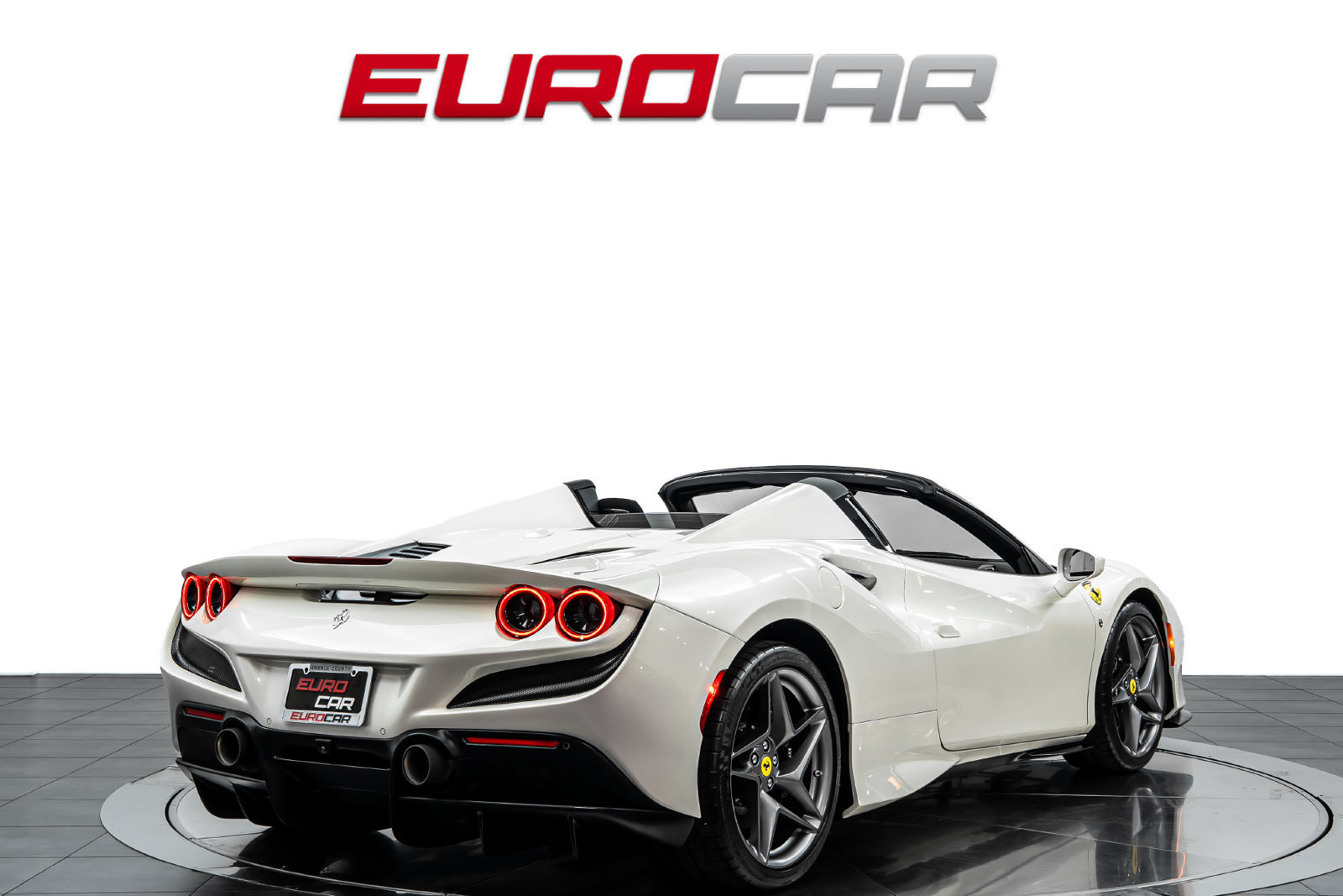 Used 2023 Ferrari F8 Tributo RWD image 6