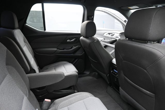 Used 2023 Chevrolet Traverse LT FWD image 31