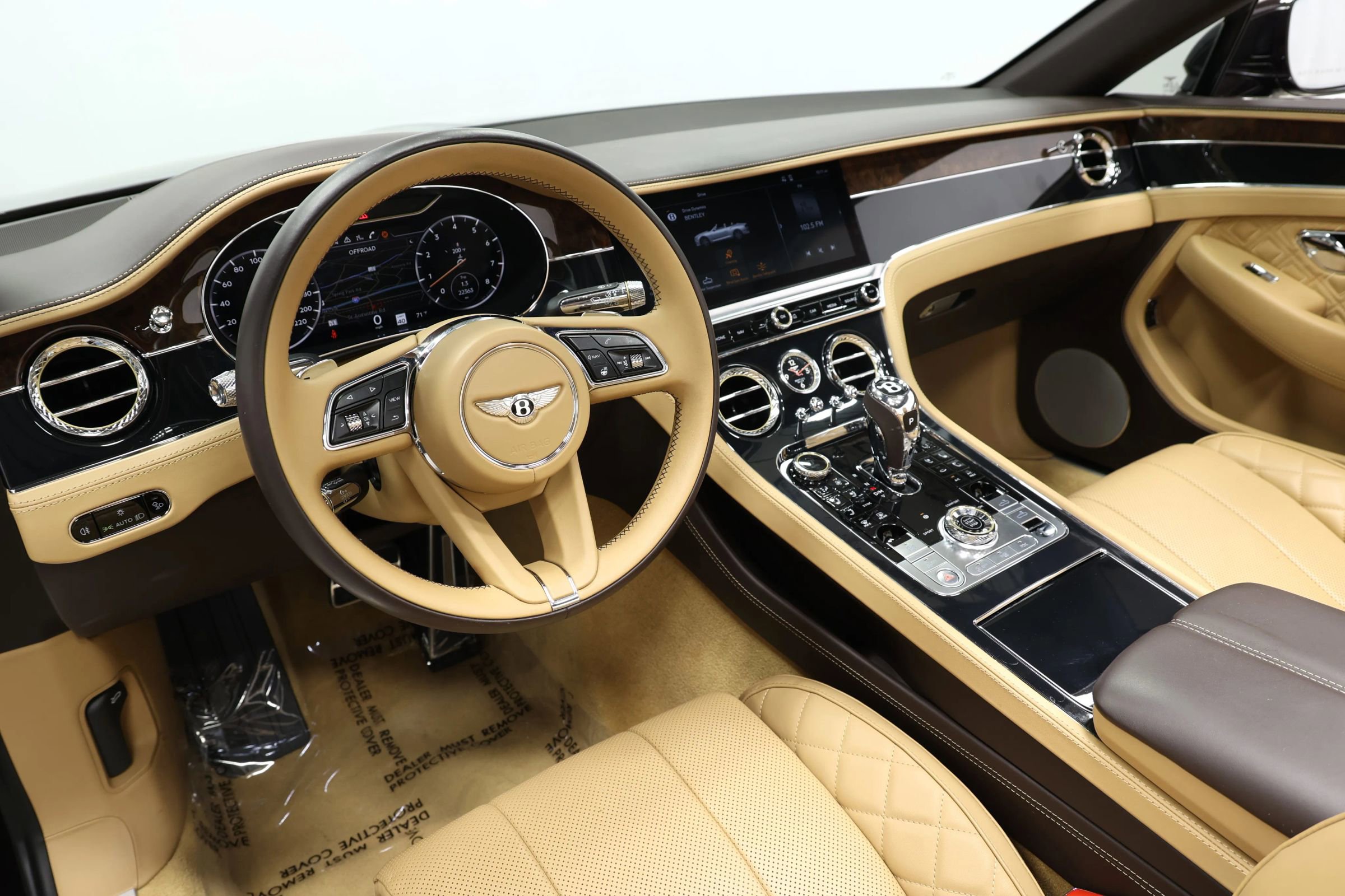 Used 2021 Bentley Continental GT image 2