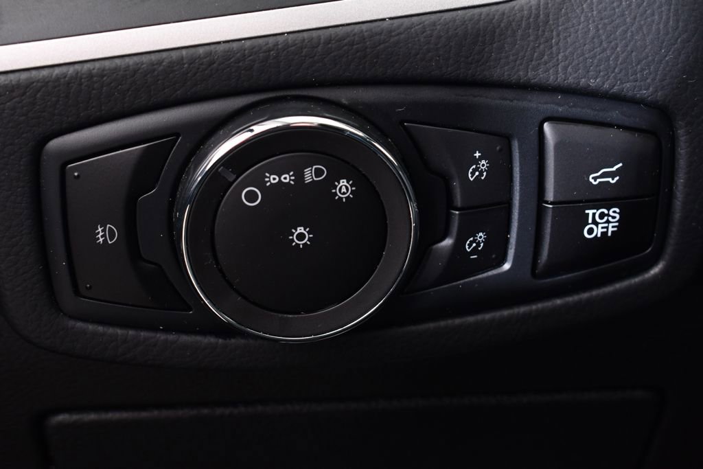 Used 2023 Ford Edge SEL w/ Sport Appearance Package image 30