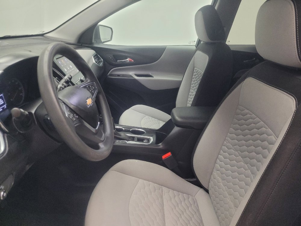 Used 2021 Chevrolet Equinox LS w/ LS Convenience Package FWD image 17