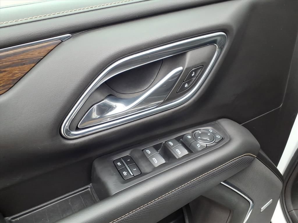 Used 2023 Chevrolet Tahoe Premier image 15