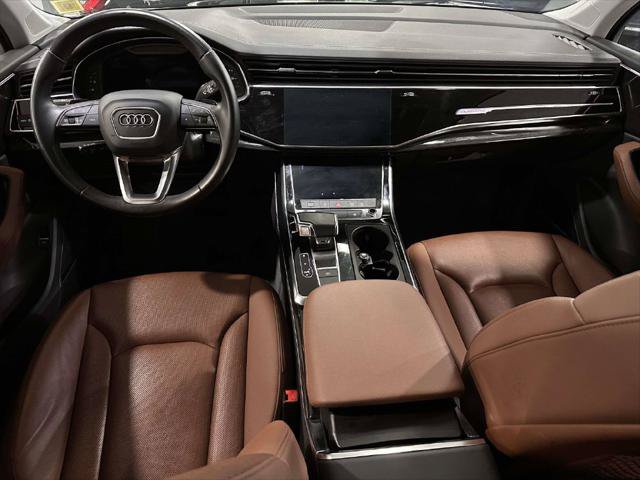 Used 2023 Audi Q7 2.0T Premium Plus w/ Premium Plus Package AWD/4WD image 14