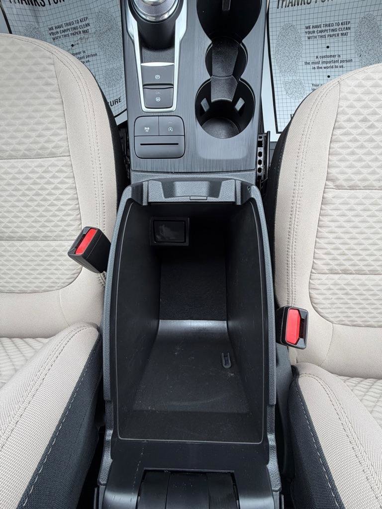 Used 2022 Ford Escape SE FWD image 22