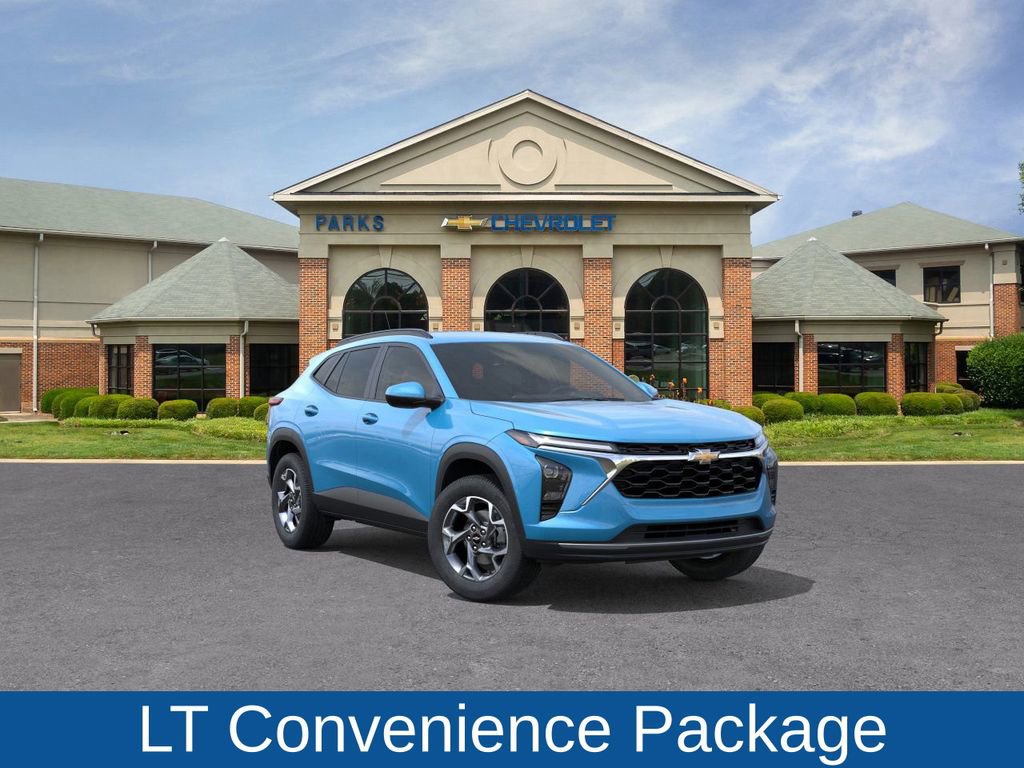 New 2026 Chevrolet Trax LT w/ Driver Confidence Package image 2