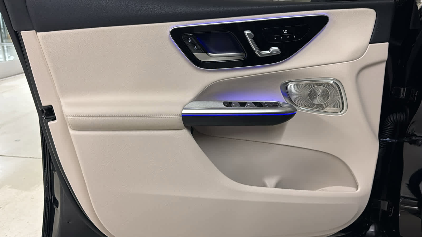 New 2026 Mercedes-Benz GLC 300 4MATIC image 15