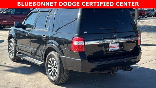 Used 2016 Ford Expedition XLT image 7