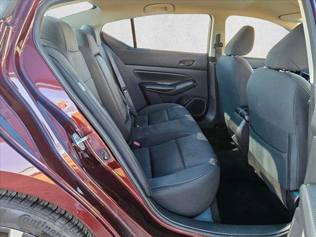 Used 2024 Nissan Altima 2.5 SV image 19