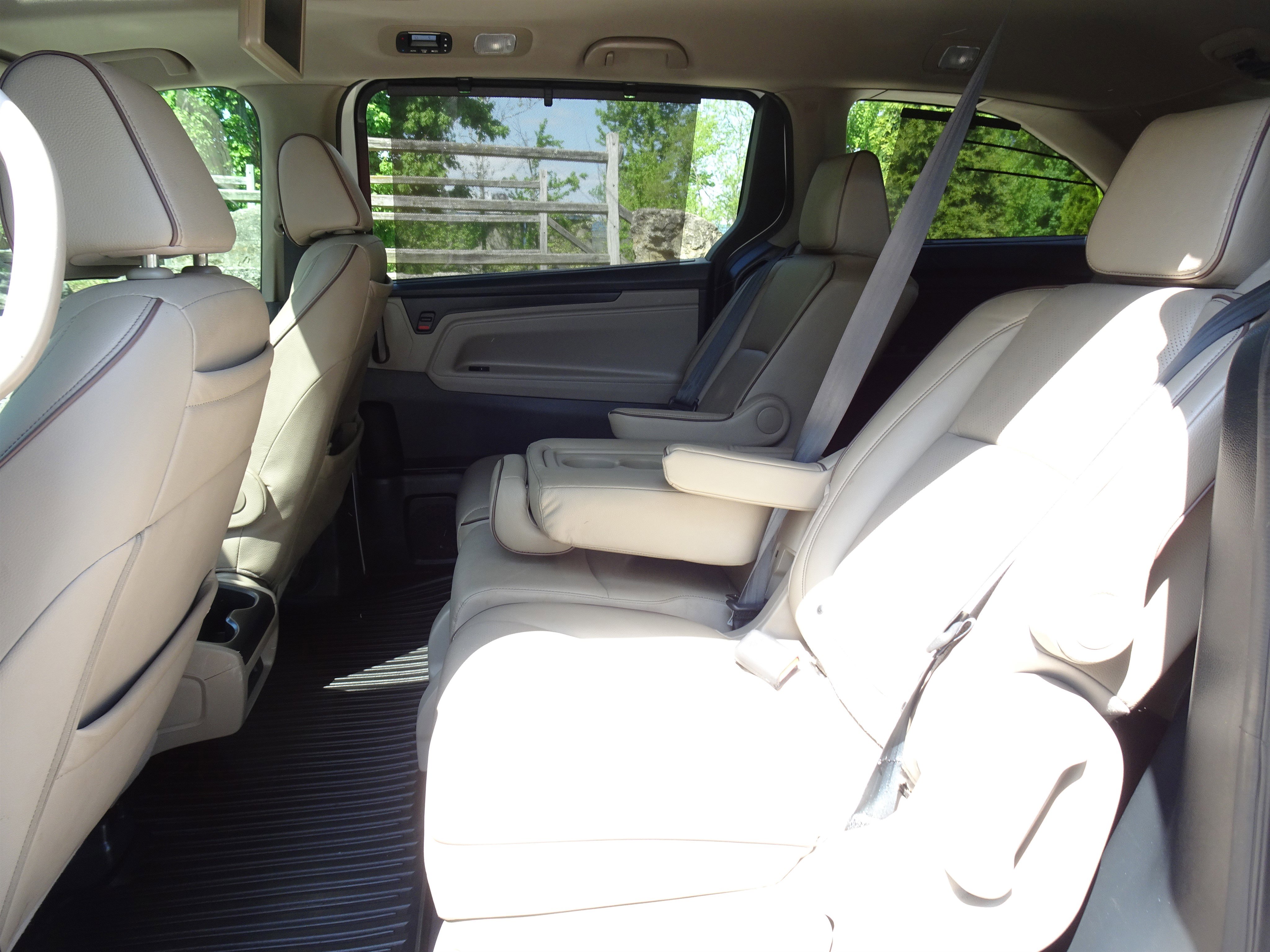 Used 2023 Honda Odyssey Elite image 18