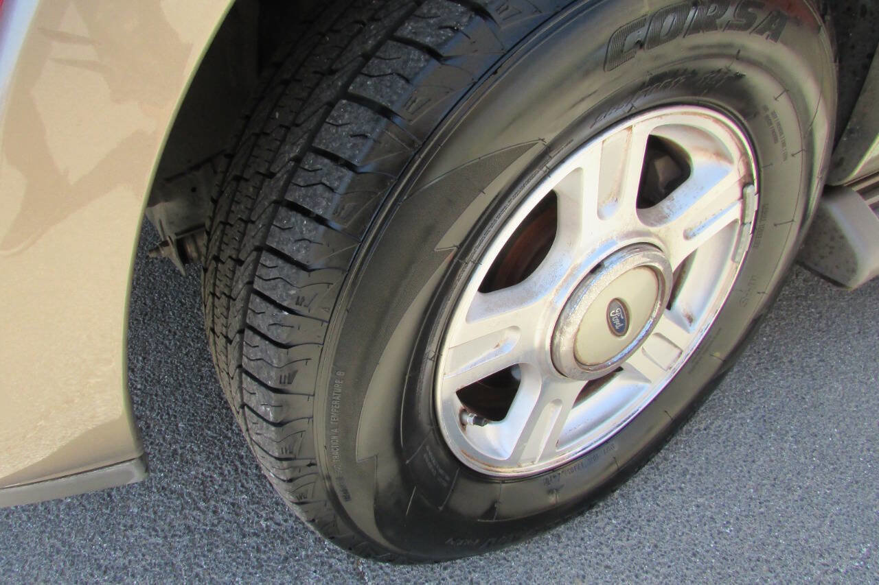 Used 2003 Ford Expedition Eddie Bauer image 10