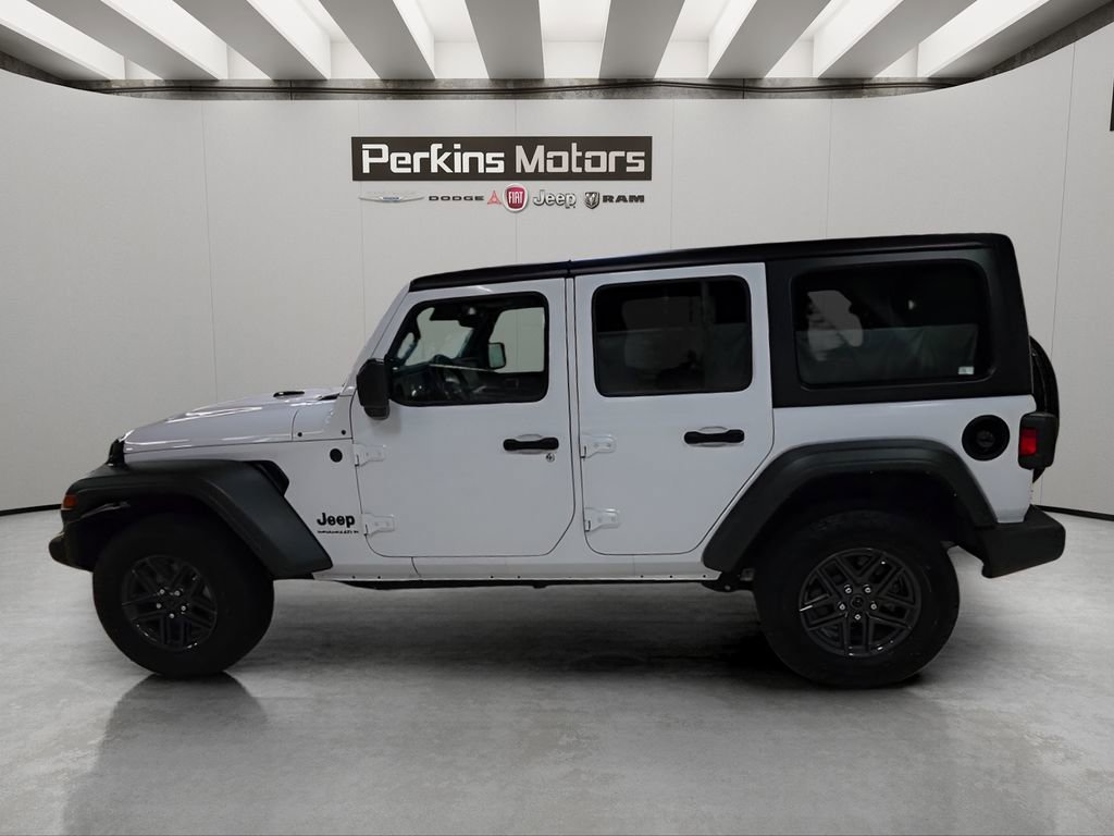 Used 2024 Jeep Wrangler Sport S image 3