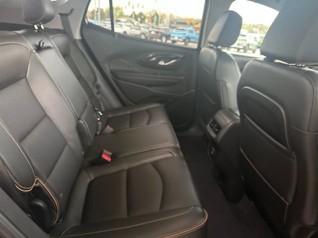 Used 2022 GMC Terrain AT4 w/ Infotainment Package II AWD/4WD image 22