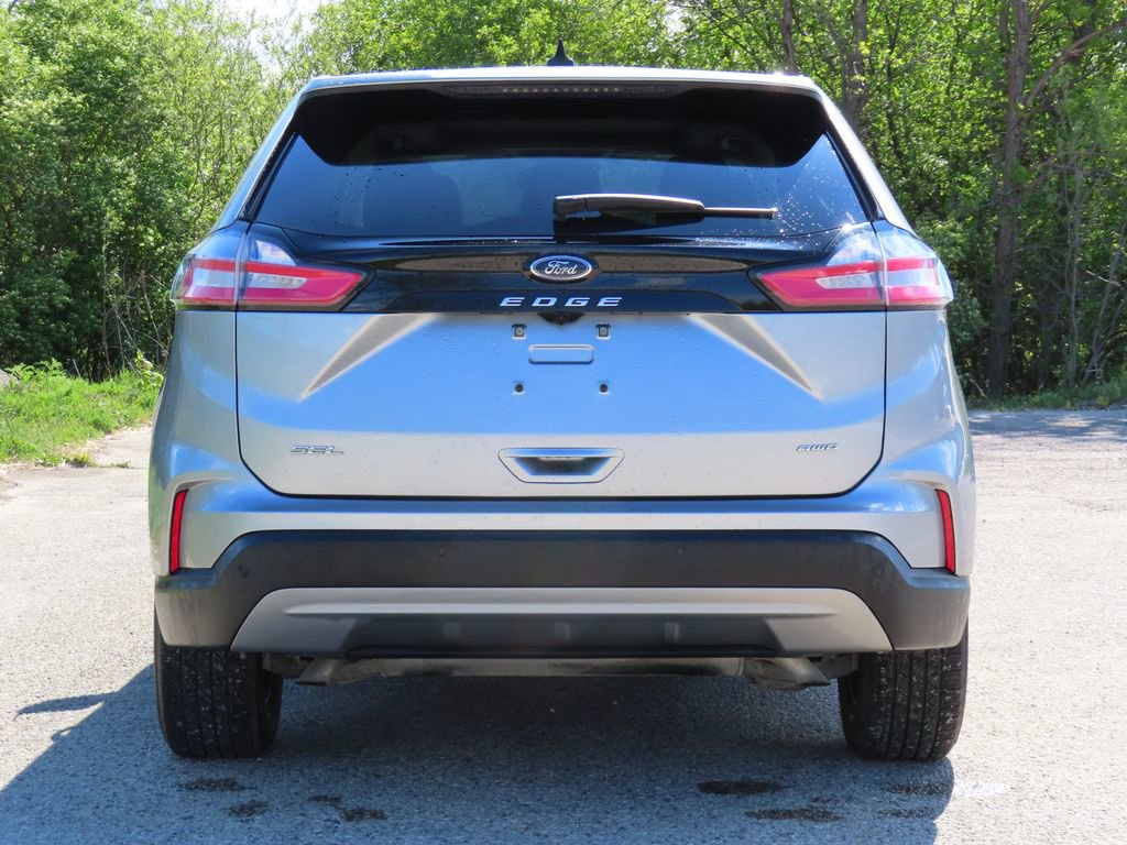 Used 2023 Ford Edge SEL w/ Convenience Package AWD/4WD image 5