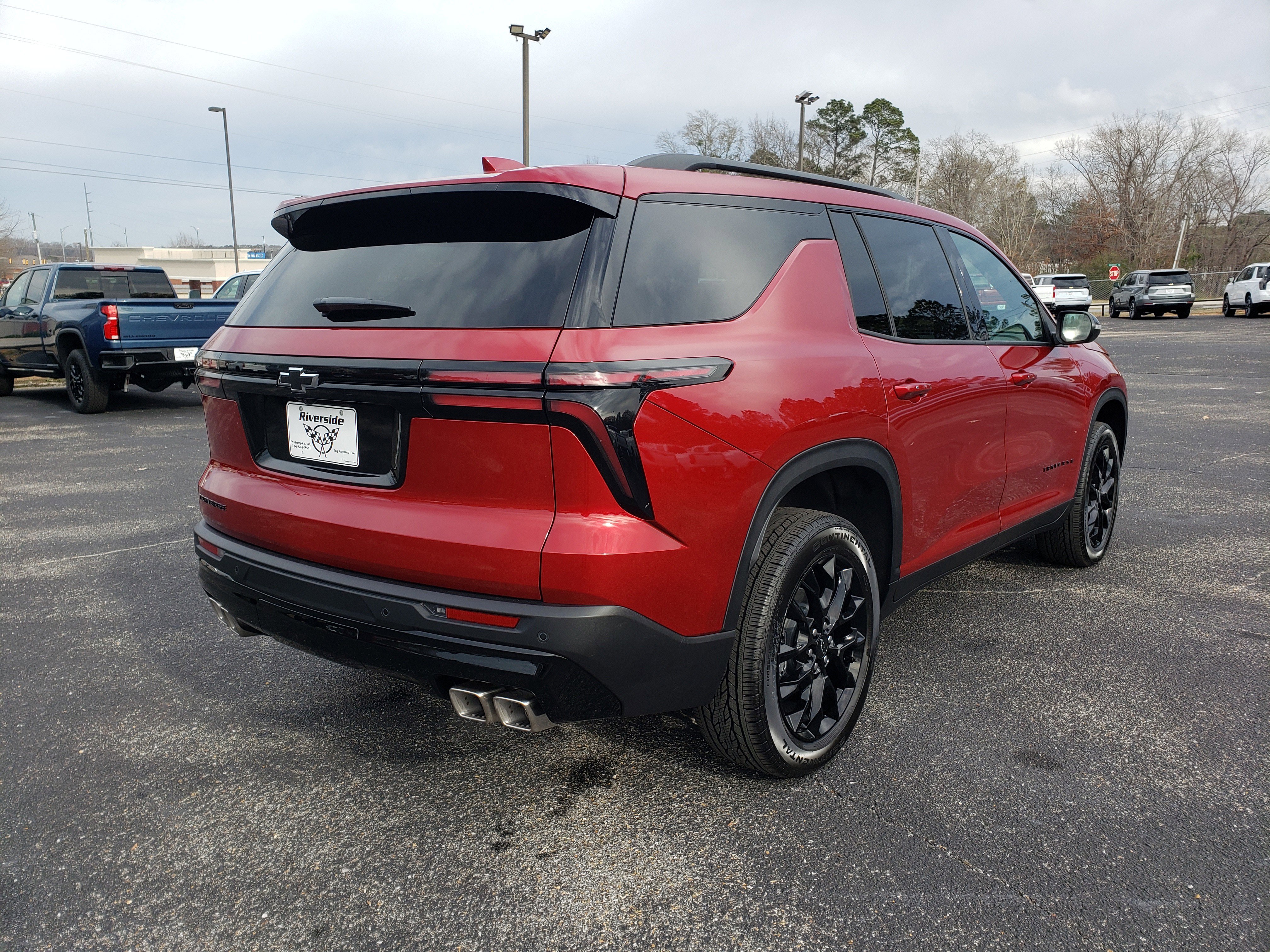 New 2026 Chevrolet Traverse LT w/ Midnight/Sport Edition image 4