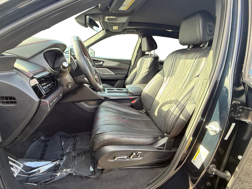 Used 2026 Acura MDX A-Spec image 11