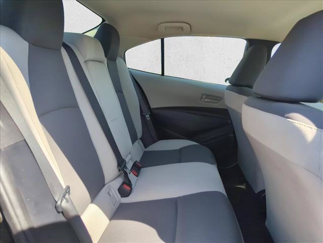 Used 2024 Toyota Corolla LE w/ LE Convenience Package FWD image 24