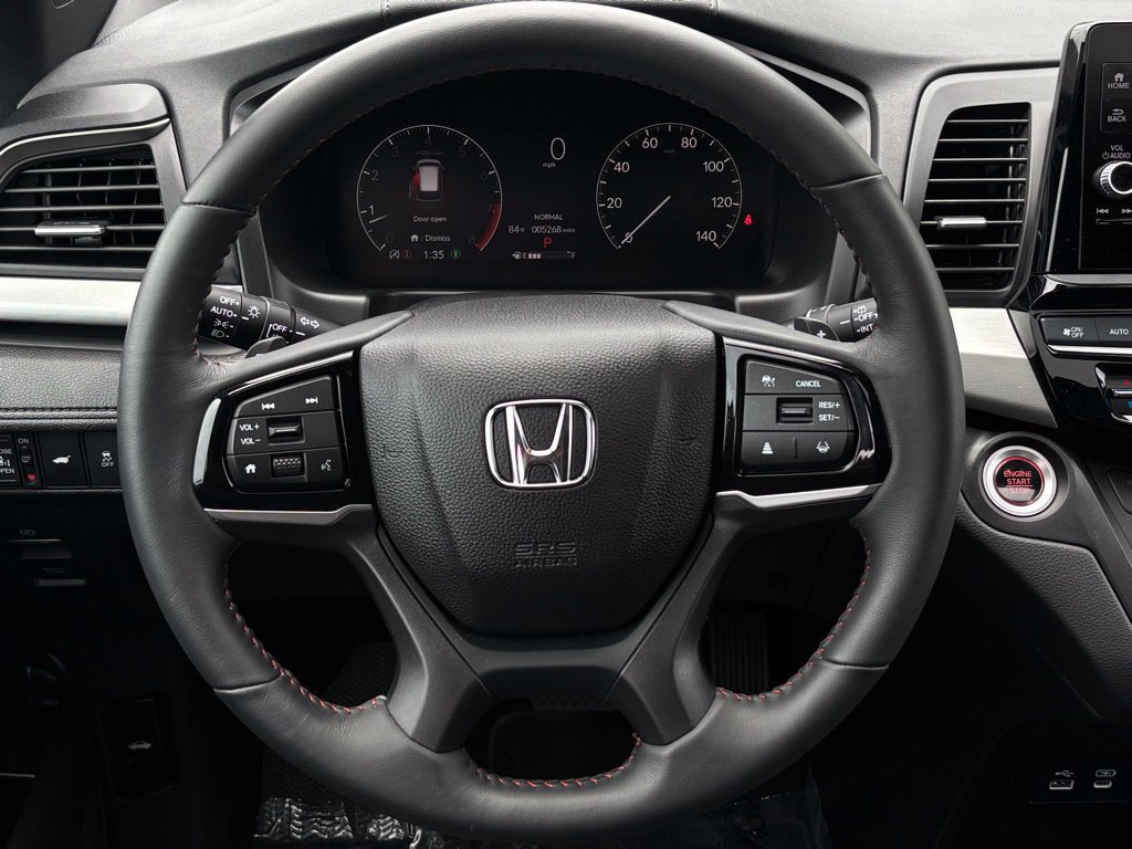 Used 2025 Honda Odyssey Sport-L image 31