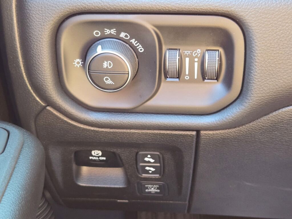 New 2026 RAM 1500 Big Horn image 26