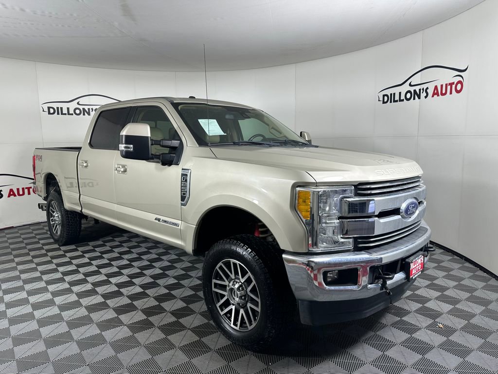 Used 2017 Ford F250 Lariat w/ Lariat Ultimate Package image 9