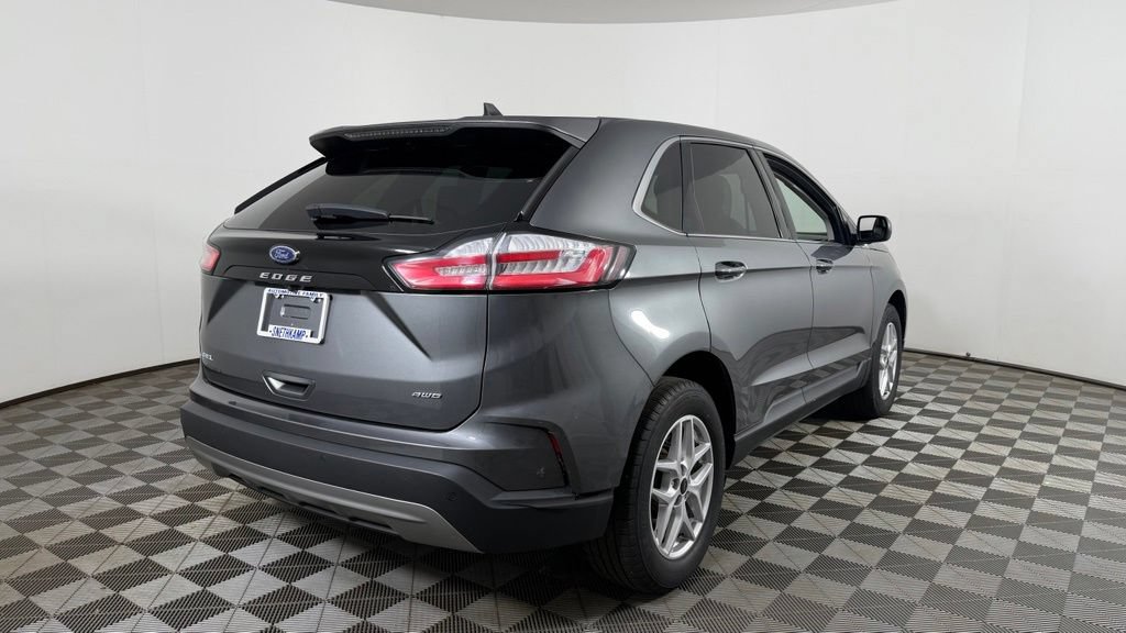 Used 2024 Ford Edge SEL AWD/4WD image 8