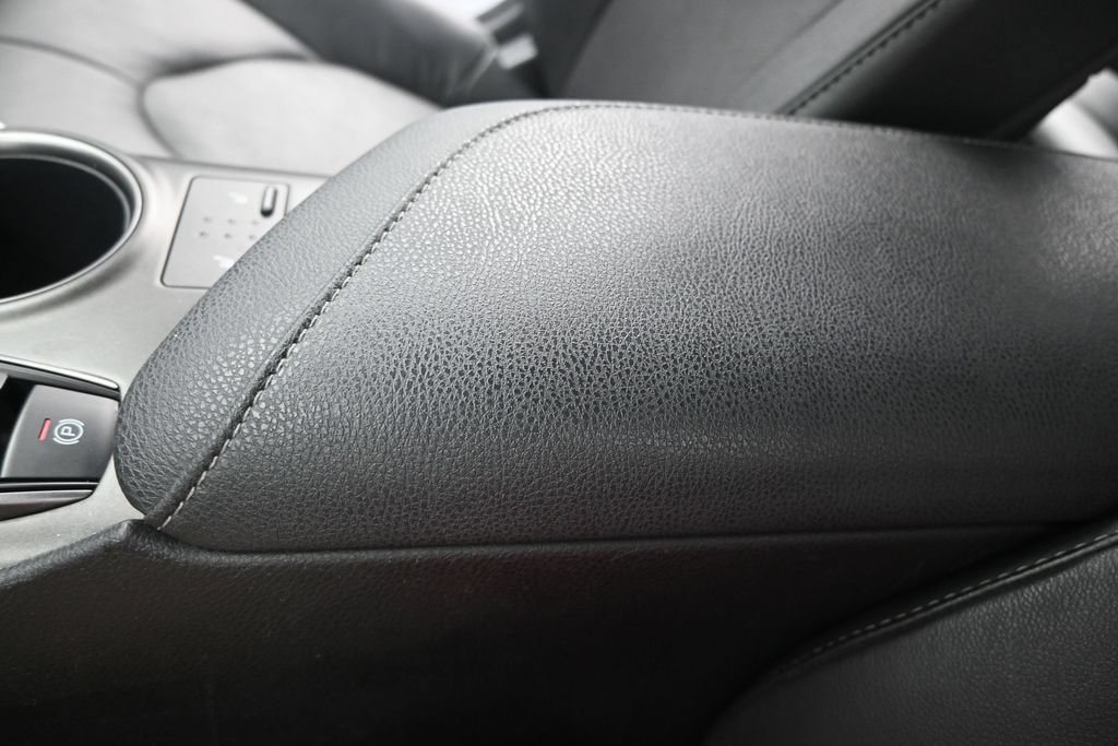 Used 2024 Toyota Camry XSE FWD image 35