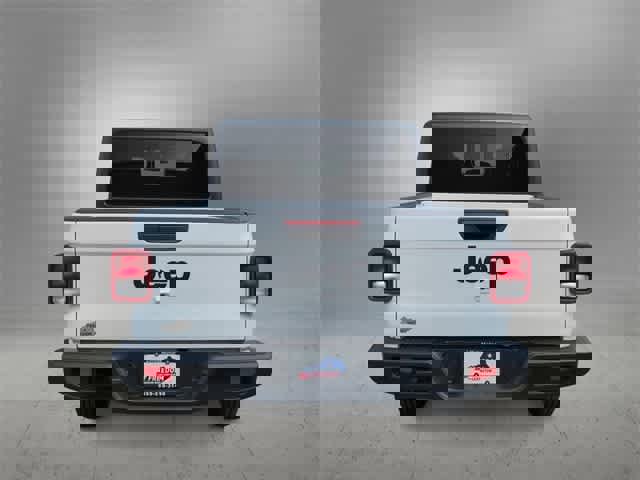 New 2025 Jeep Gladiator Sport image 7