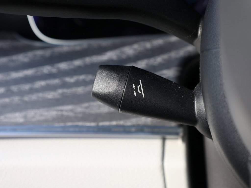 Used 2022 Mercedes-Benz E 350 Sedan w/ Driver Assistance Package image 41