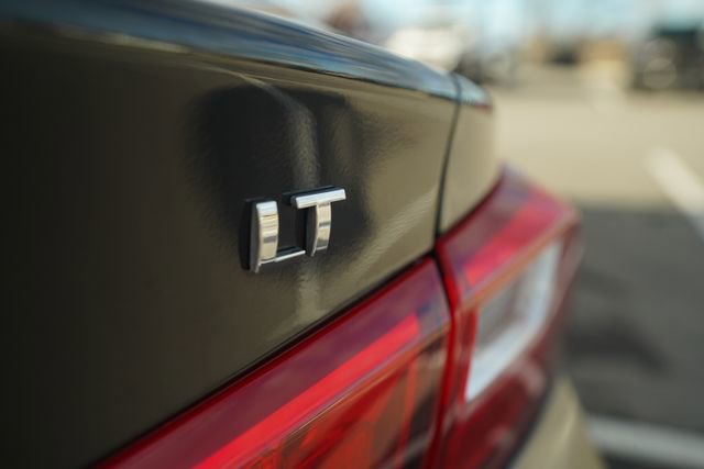 Used 2023 Chevrolet Malibu LT image 40