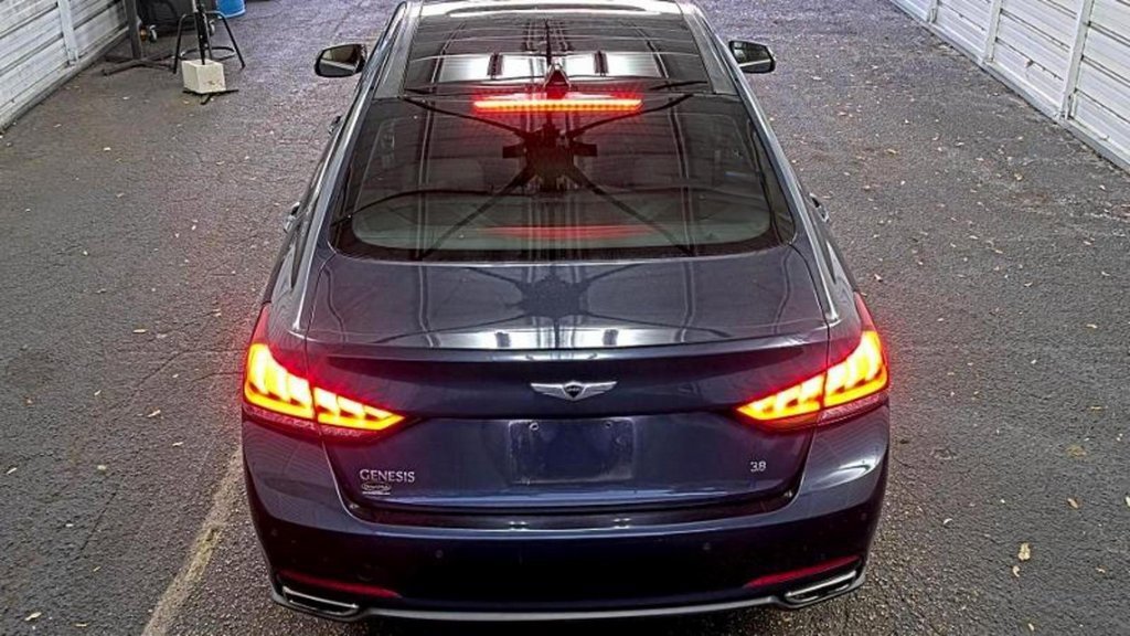 Used 2015 Hyundai Genesis 3.8 w/ Option Group 04 image 5