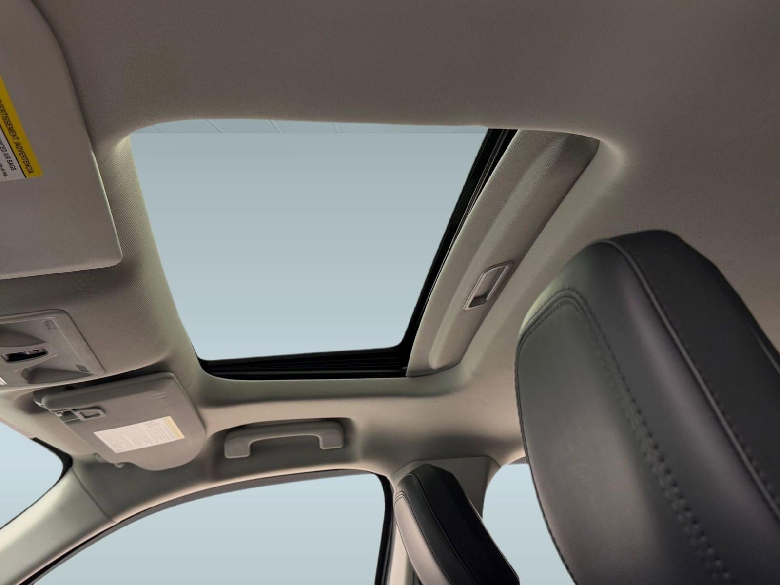 Used 2024 Ford Maverick Lariat w/ Black Appearance Package image 12