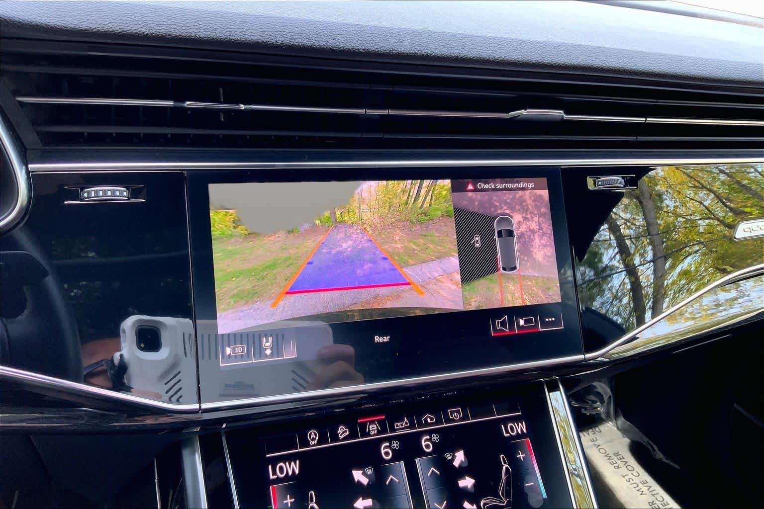 Used 2019 Audi Q8 Premium Plus w/ Premium Plus AWD/4WD image 28
