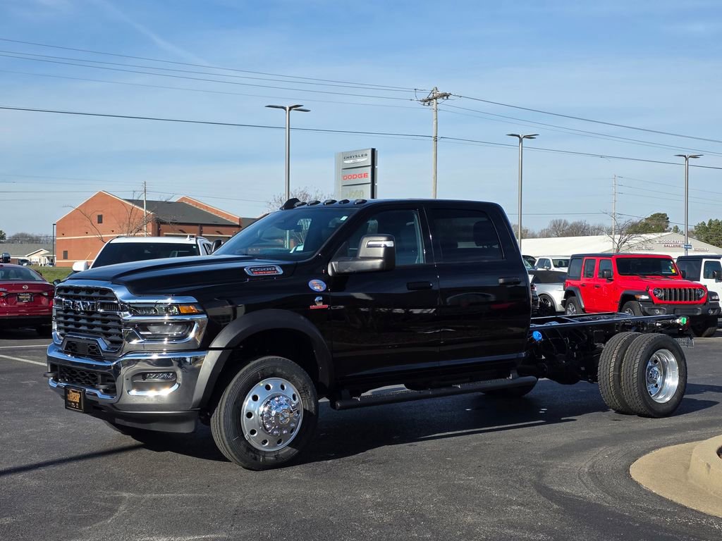 New 2026 RAM 5500 Tradesman w/ Chrome Appearance Group image 2
