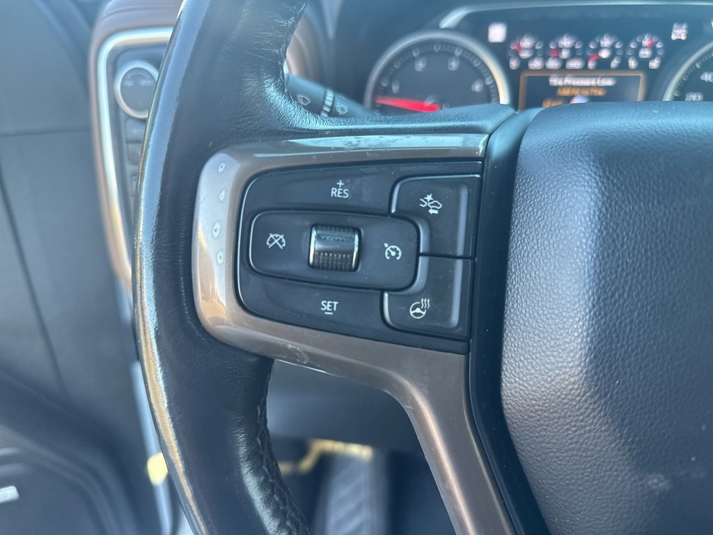 Used 2023 Chevrolet Silverado 3500 High Country image 12