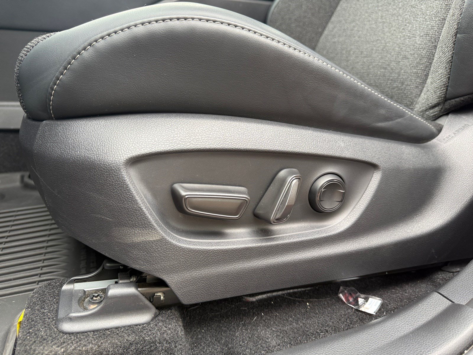 Used 2024 Toyota Crown AWD/4WD image 14
