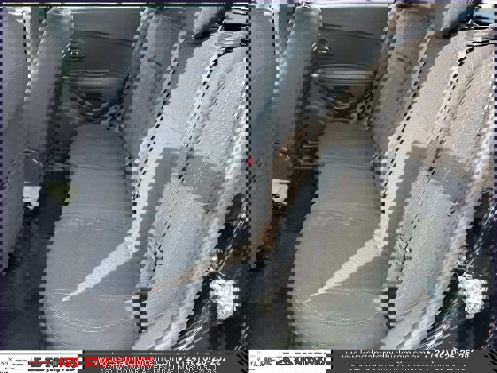 Used 2020 Chevrolet Trax LS FWD image 13