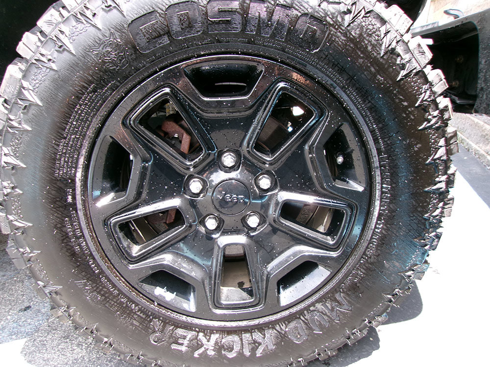 Used 2016 Jeep Wrangler Sport AWD/4WD image 7