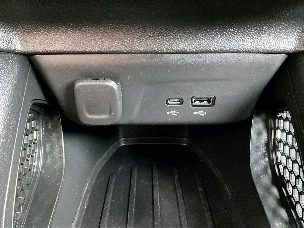 Used 2024 Chevrolet TrailBlazer LS FWD image 27