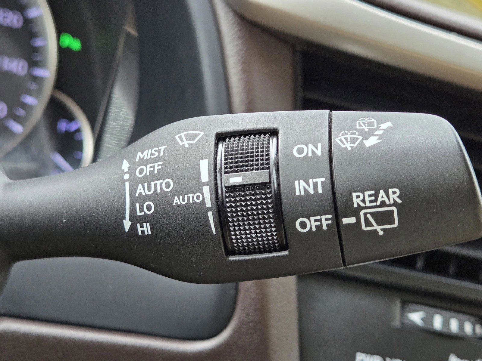 Used 2019 Lexus RX 450h AWD image 19