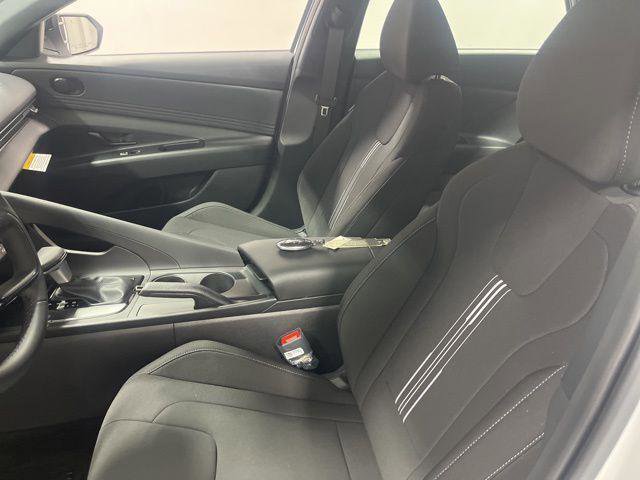 New 2026 Hyundai Elantra Sport image 8