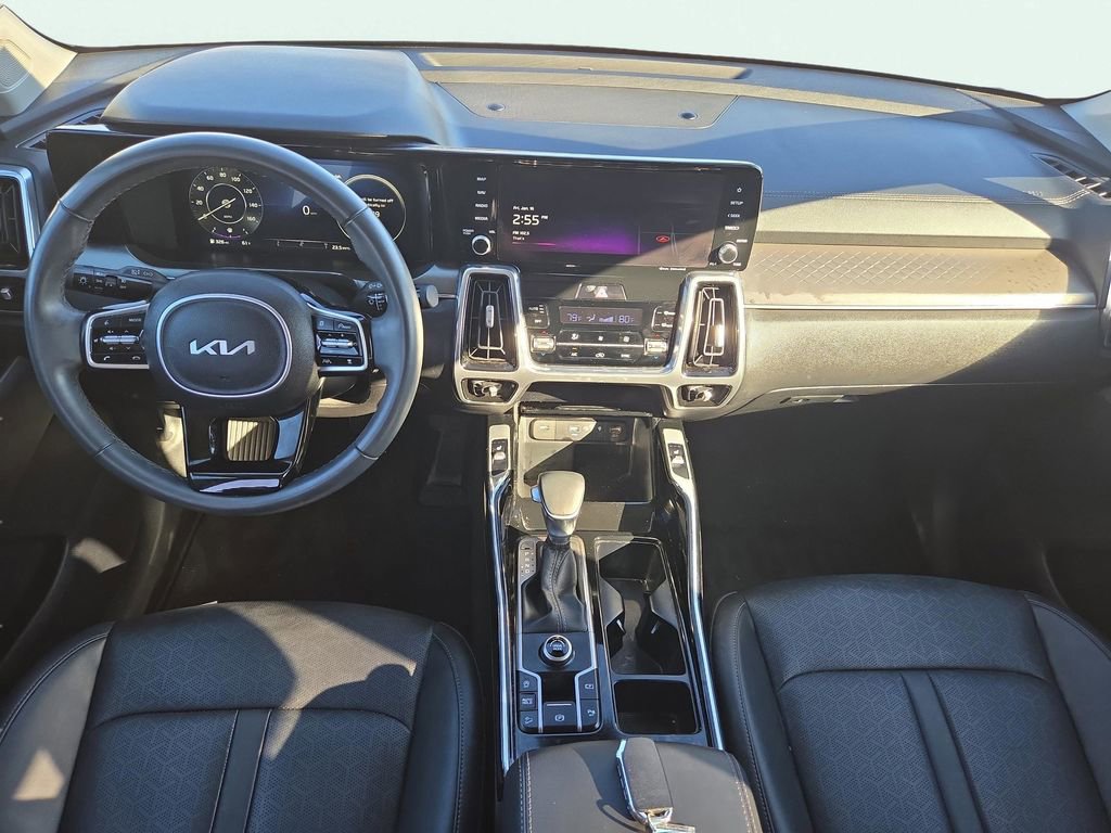 Certified 2023 Kia Sorento SX image 22