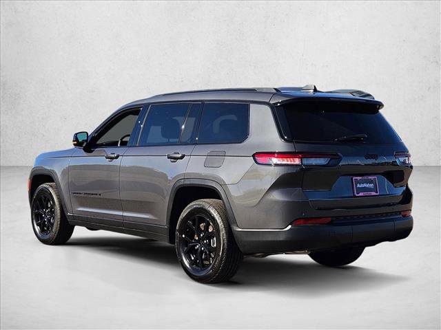 New 2025 Jeep Grand Cherokee L Altitude image 9