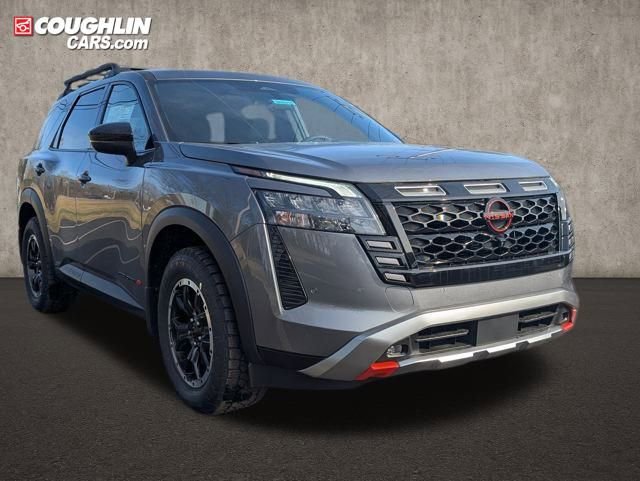 New 2026 Nissan Pathfinder Rock Creek w/ Rock Creek Premium Package