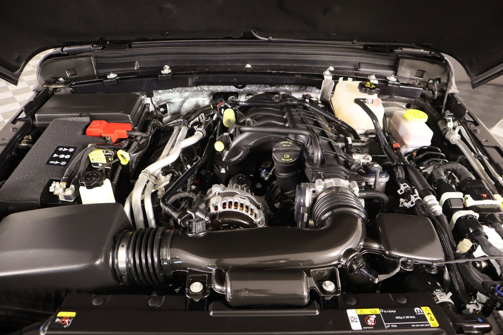 Used 2024 Jeep Wrangler Sport S image 19