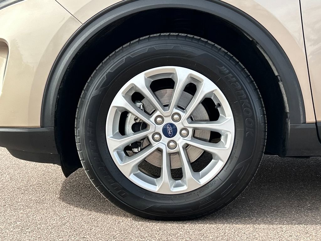 Used 2020 Ford Escape SE image 29
