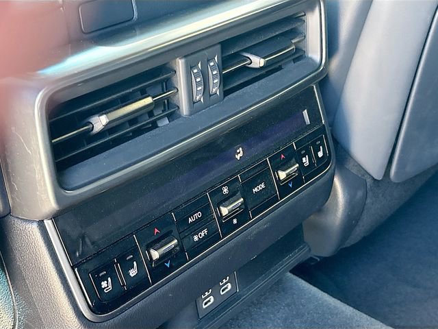 Used 2024 Lexus LX 600 4WD w/ Interior Upgrade Package image 21